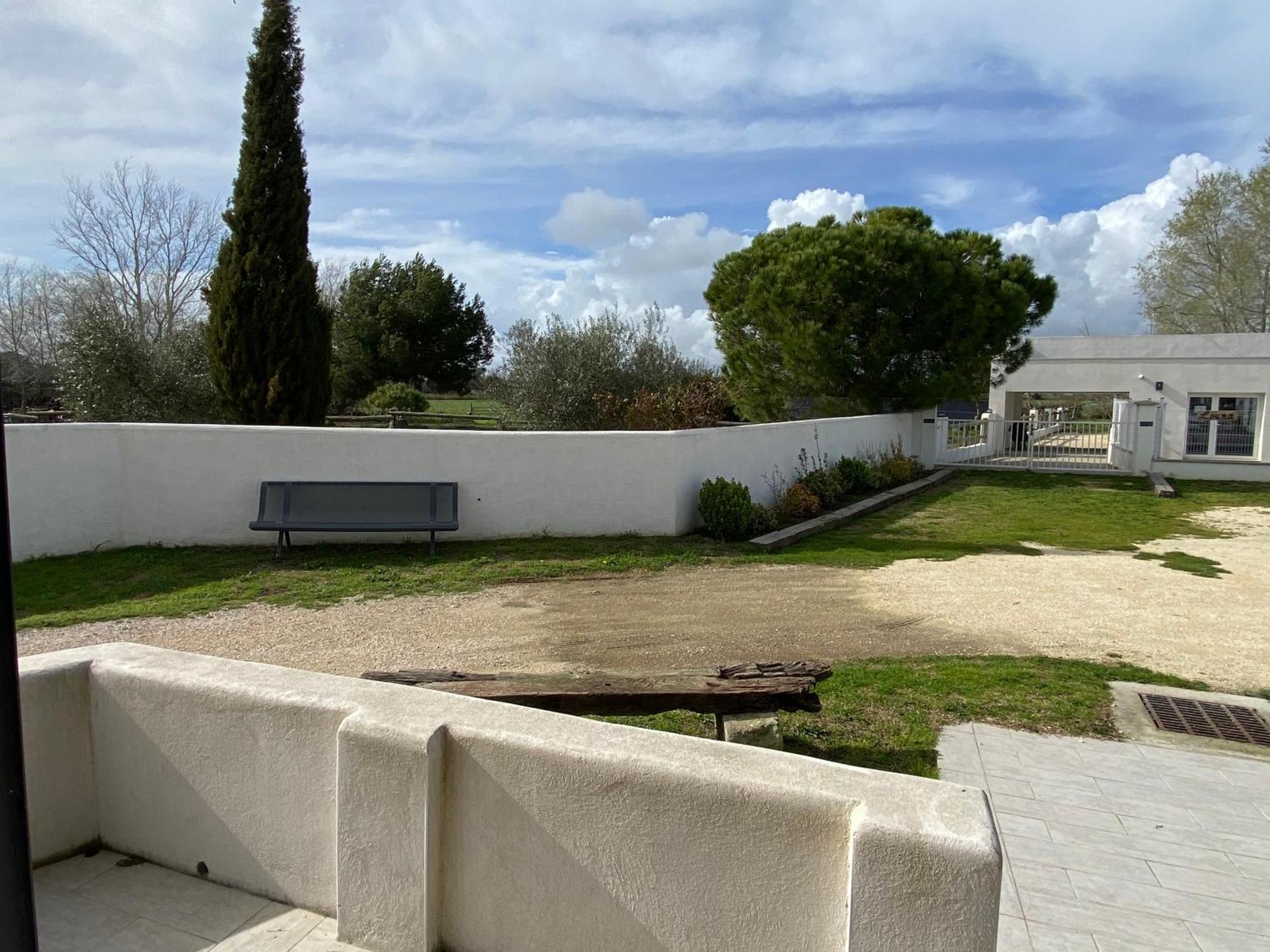Les Maisons Du Paty Arlés Exterior foto